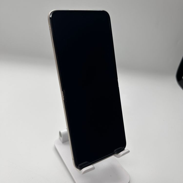 ̤������ Motorola razr 40s 256GB �Х˥饯�꡼��