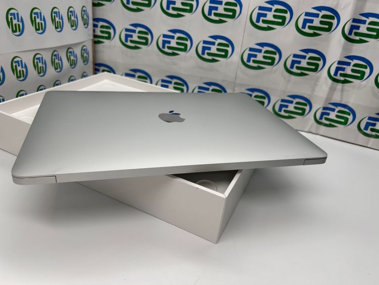 MacBook Air 13����� M1 8GB/512GB MGNA3J/A ����С�