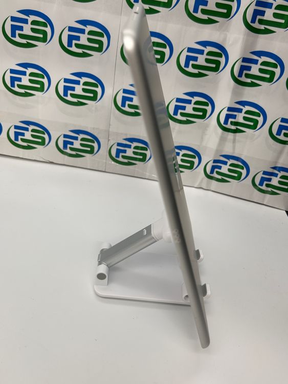 iPad ��8���� Cellular 128GB ����С�