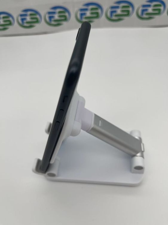 iPhone SE 3 64GB ߥåɥʥ rc_ITEN8BPJ4G97_7SaM