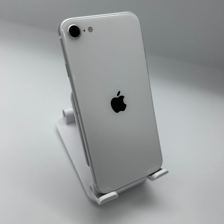 iPhone SE ��2���� 128GB �ۥ磻�� C��� �Хåƥ꡼100%