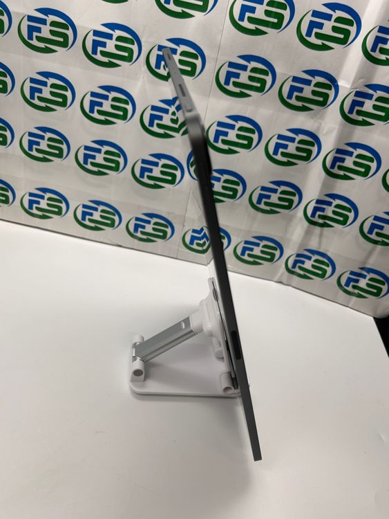 iPad Pro 12.9����� ��5����  Wi-Fi 256GB ���ڡ������쥤