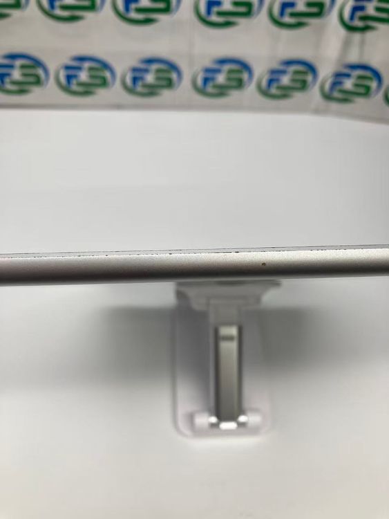 iPad ��9���� Wi-Fi 256GB ����С� �Хåƥ꡼85%�ʾ�