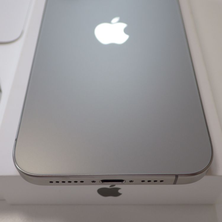 Ķ SIMե꡼ iPhone15 Pro Max 256GB ʥ ̵