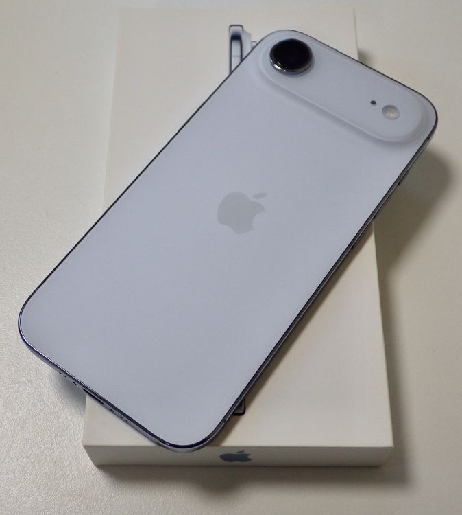 Apple�� Ķ���� SIM�ե꡼ iPhone Air 256GB ����100% �������֥롼