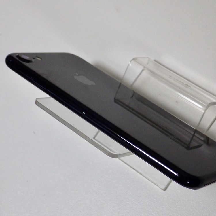 SIM�ե꡼ iPhone7 128GB �����åȥ֥�å� ����79% ����̵��