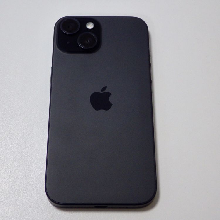 Ķ���� SIM�ե꡼ iPhone15 256GB �֥�å� ����86% ����̵��