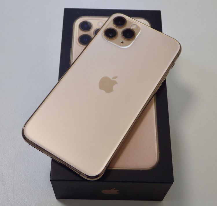 SIM�ե꡼ iPhone11 Pro 512GB Gold ����83% ����̵��