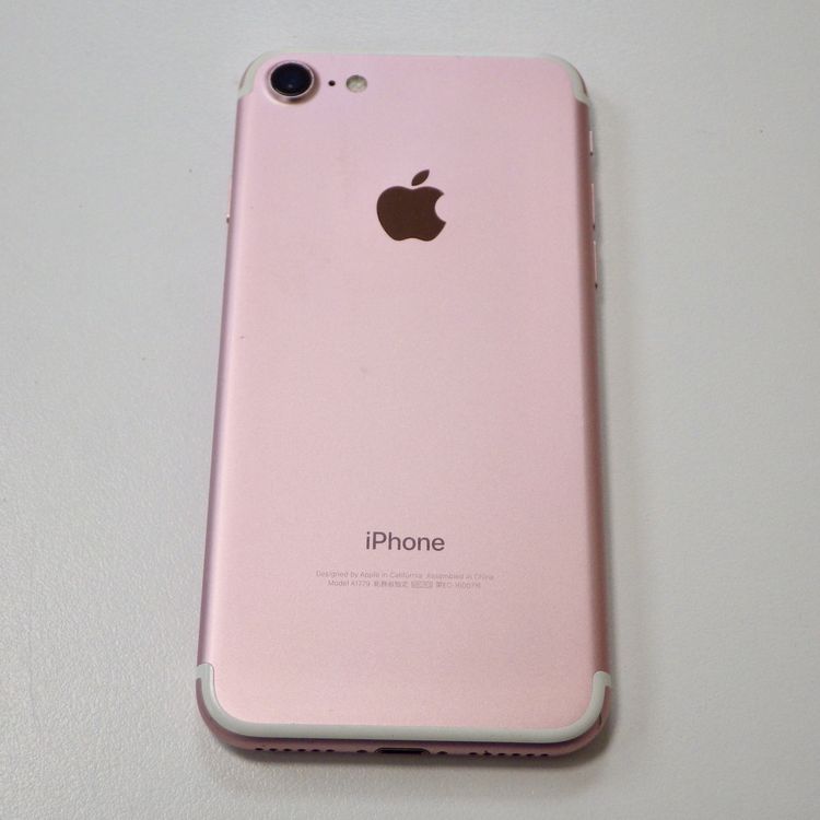 SIM�ե꡼ iPhone7 32GB ������ ����̵��