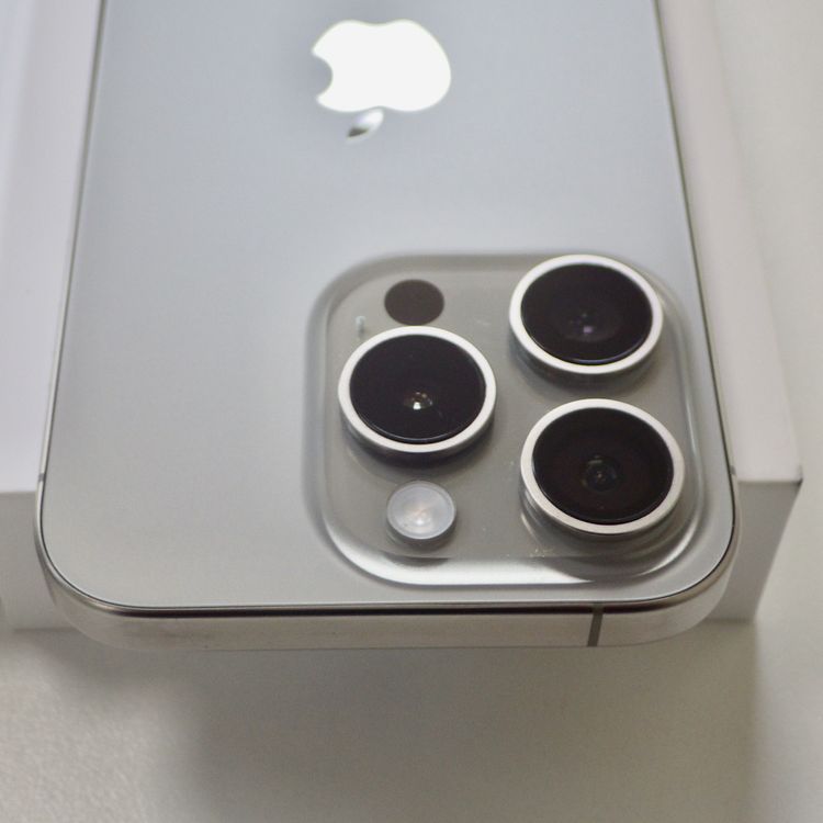 Ķ���� Apple�� SIM�ե꡼ iPhone15 Pro 128GB ����86% �ʥ�����