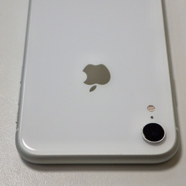 SIM�ե꡼ iPhoneXR 64GB �ۥ磻�� ����87% ����̵��