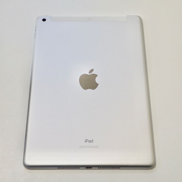 Ķ���� SIM�ե꡼ iPad(��7����) Wi-Fi + Cellular 32GB ����97%