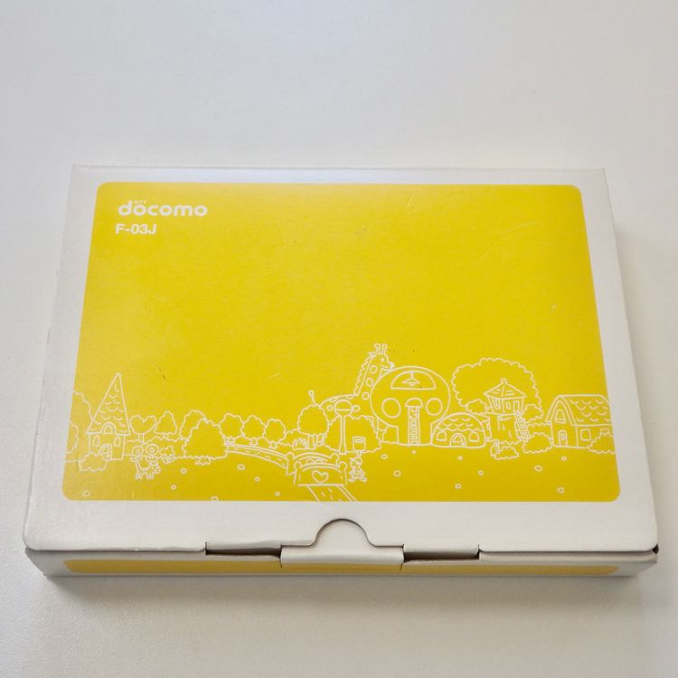 ̤���� docomo ���å��������� F-03J �͵��Υ������� ����̵��