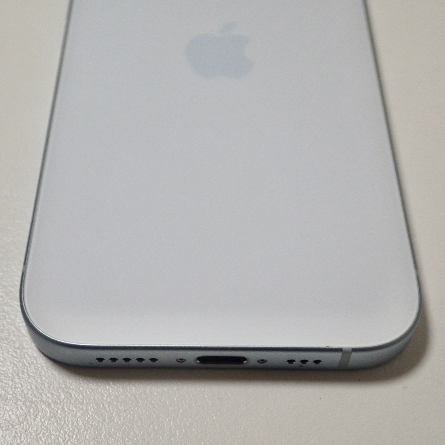 ムスビー｜SIMフリー iPhone15 128GB 電池94% ブルー 送料無料