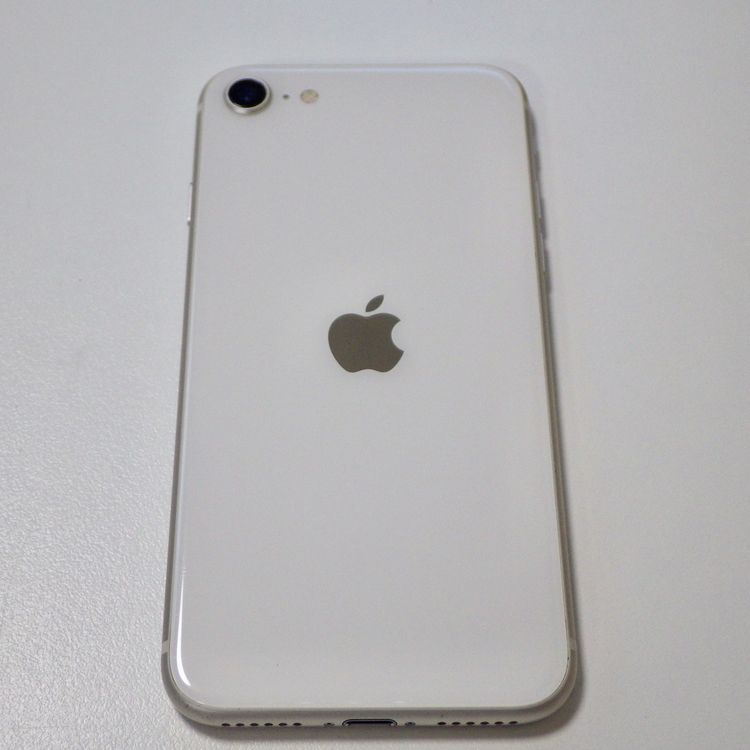 SIM�ե꡼ iPhone SE(��3����) 128GB ����86% �������饤�� ����̵��
