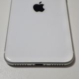 SIM�ե꡼ iPhone SE(�裲����)64GB �ۥ磻�� ����86%