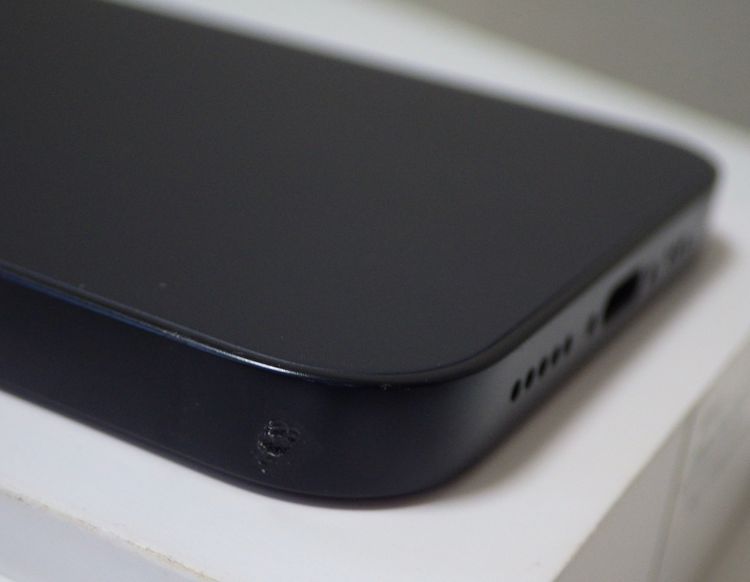 SIM�ե꡼ iPhone17e 256GB �֥�å� ����100% ����̵��