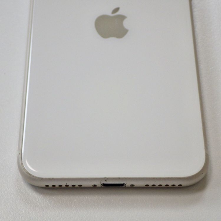 SIM�ե꡼ iPhone SE(�裳����) 64GB ����91% �������饤�� ����̵��