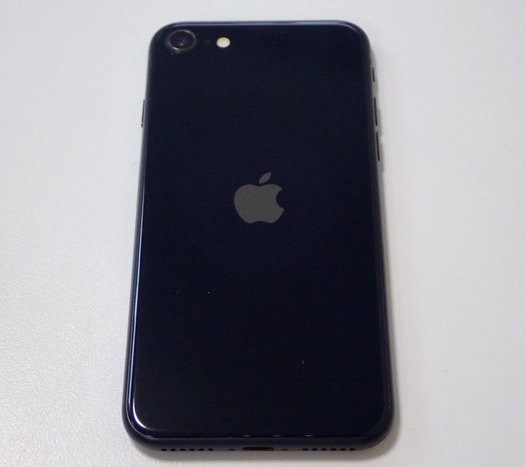 SIM�ե꡼ iPhone SE(��3����) 128GB ����87% �ߥåɥʥ��� ����̵��