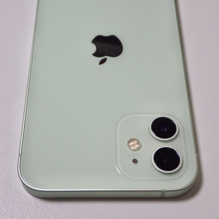 SIM�ե꡼ iPhone12 128GB ���꡼�� ����77% ����̵��