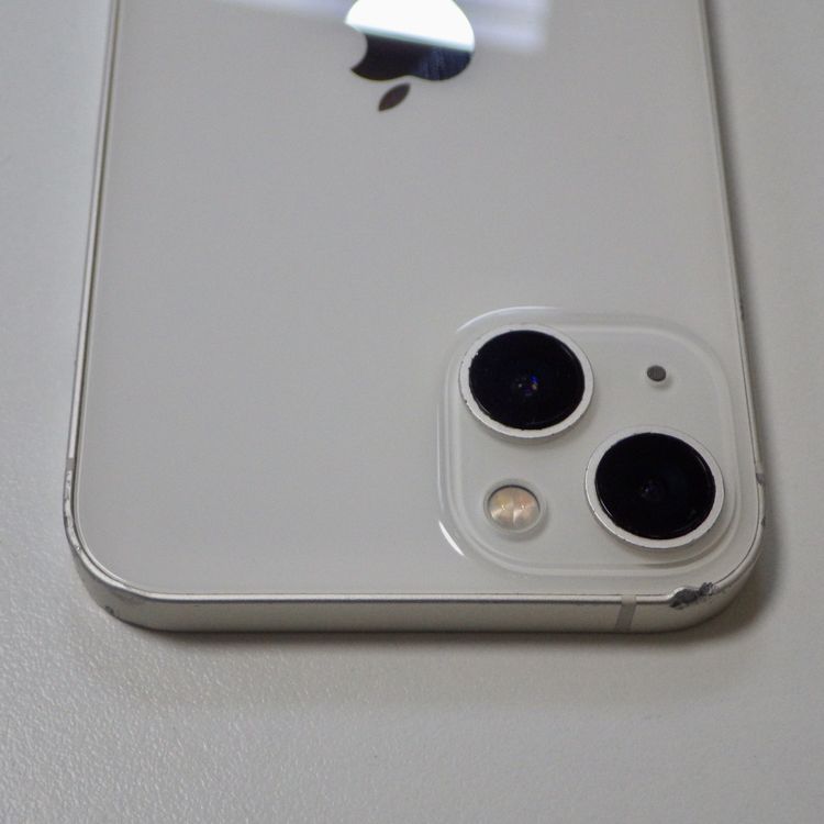 SIM�ե꡼ iPhone13 128GB �ۥ磻�� ����80%  ����̵��