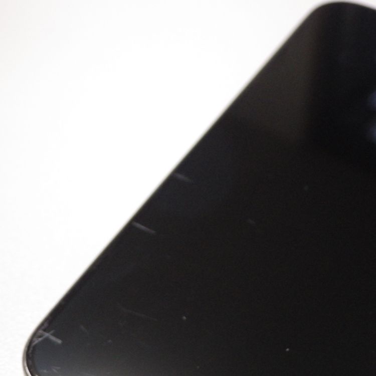 SIM�ե꡼ iPhone15 Pro Max 256GB ����85% �ʥ���������˥���