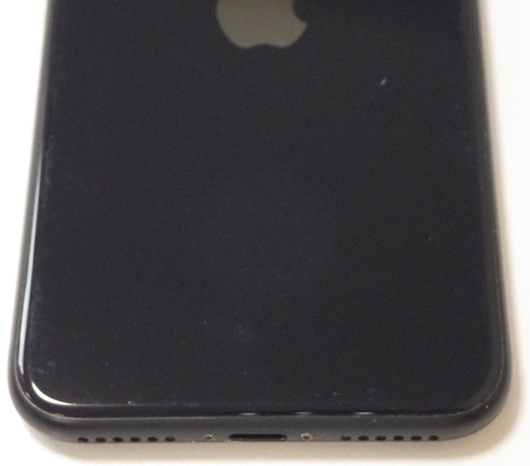 SIM�ե꡼ iPhone SE(��3����) 128GB ����81% �ߥåɥʥ��� ����̵��