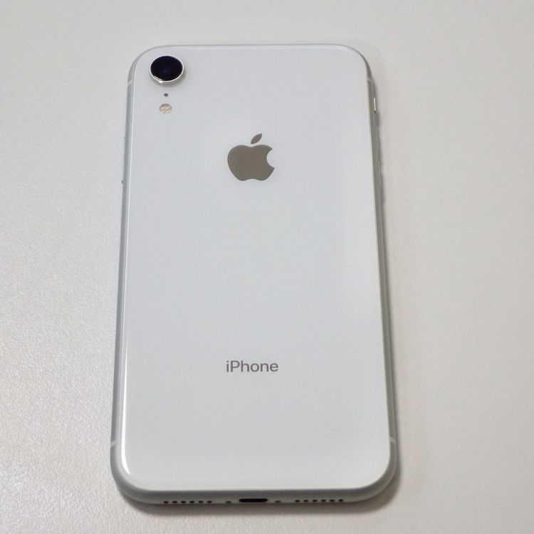 SIM�ե꡼ iPhoneXR 64GB �ۥ磻�� ����87% ����̵��