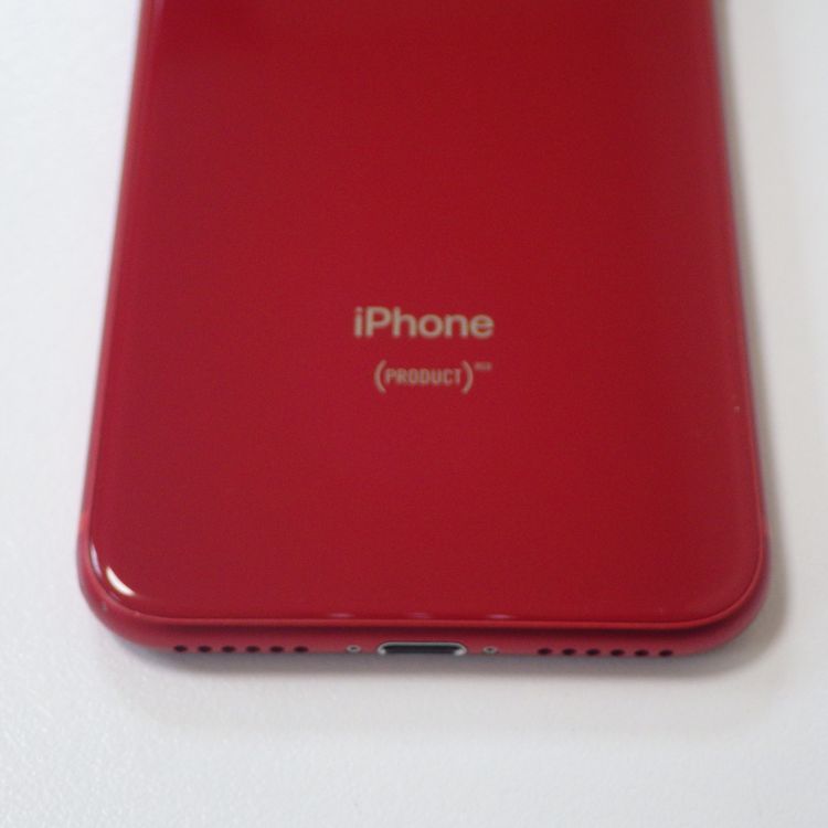 SIM�ե꡼ iPhone8 64GB ��å� ����82% ����̵��