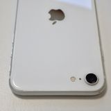 SIM�ե꡼ iPhoneSE2 64GB �ۥ磻�� ����82% ����̵��