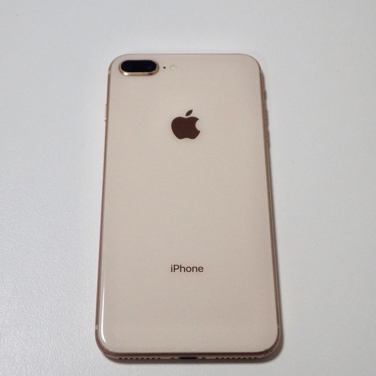 SIM�ե꡼ iPhone8 Plus 64GB Gold ����72% ����̵��