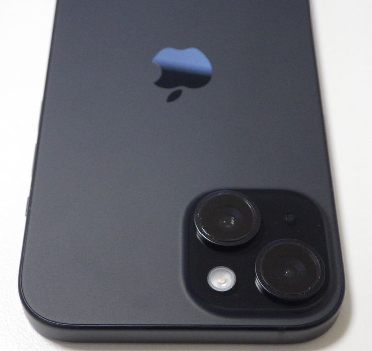 Ķ���� SIM�ե꡼ iPhone15 256GB �֥�å� ����86% ����̵��