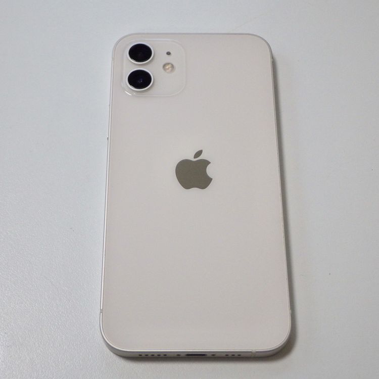 SIM�ե꡼ iPhone12 64GB �ۥ磻�� ����83% ����̵��