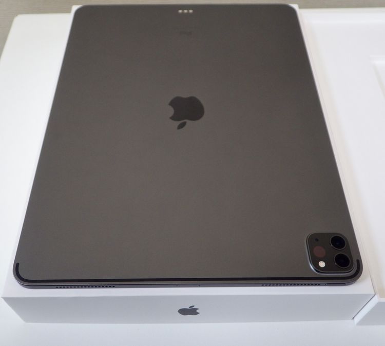 iPad Pro 12.9���������4�����  Wi-Fi ��ǥ� 128GB ����100%