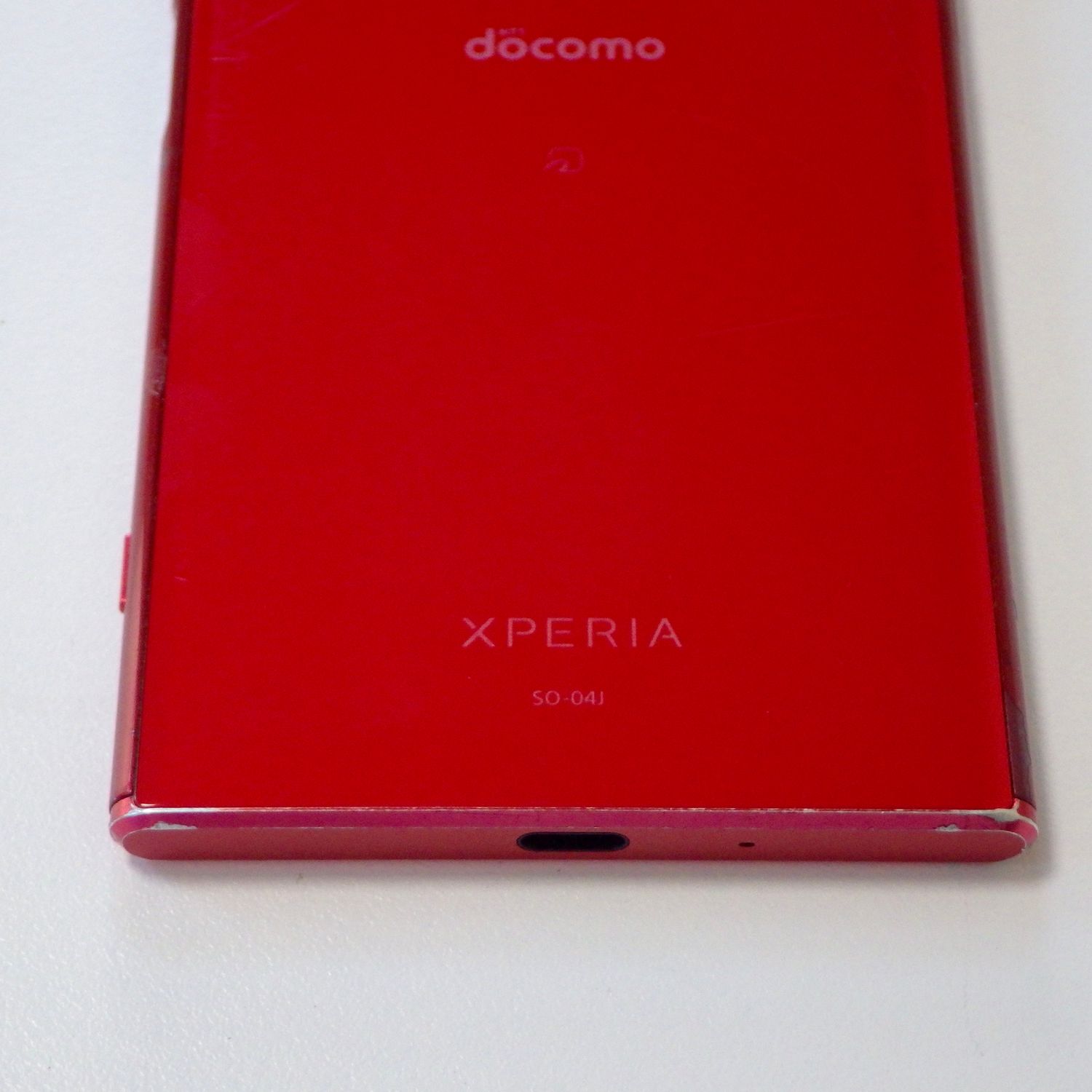 Xperia so-04j docomo レッド ムスビー|SMフリー Xperia XZ Premium SO-04J レッド 送料無料