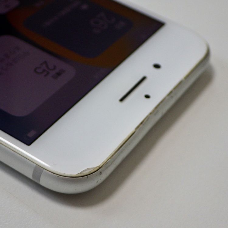 SIM�ե꡼ iPhone7 Plus 32GB ����94% ����С� ����̵��
