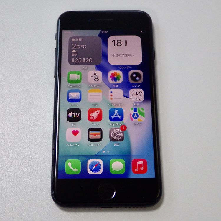 SIM�ե꡼ iPhone SE(��3����) 128GB ����94% �ߥåɥʥ��� ����̵��
