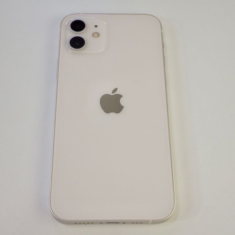 Apple�� SIM�ե꡼ iPhone12 256GB �ۥ磻�� ����82% ����̵��