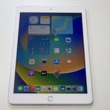 SIMフリー iPad(第5世代) 128GB Wi-Fi+Cellular シルバー 電池95%