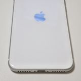 SIM�ե꡼ iPhone SE(�裲����) 64GB �ۥ磻�� ����88% ����̵��