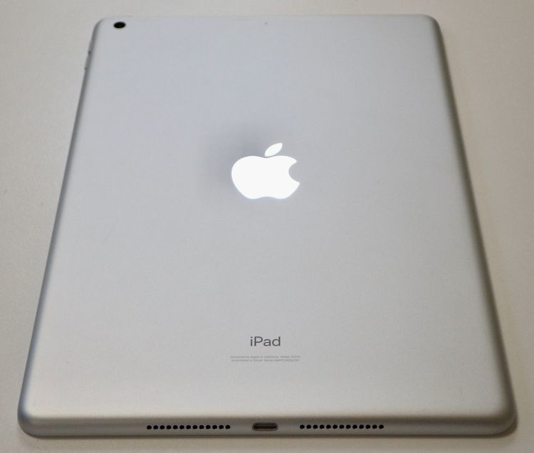 ����Ʊ�� iPad(��8����) 128GB Wi-Fi��ǥ� ����100% ����С� ����̵��