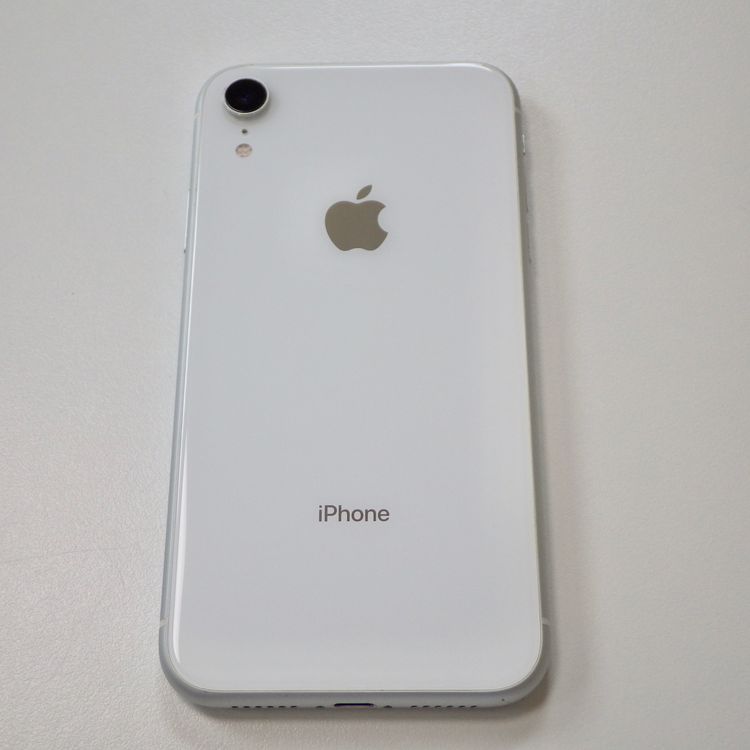 SIM�ե꡼ iPhoneXR 64GB �ۥ磻�� ����85% ����̵��