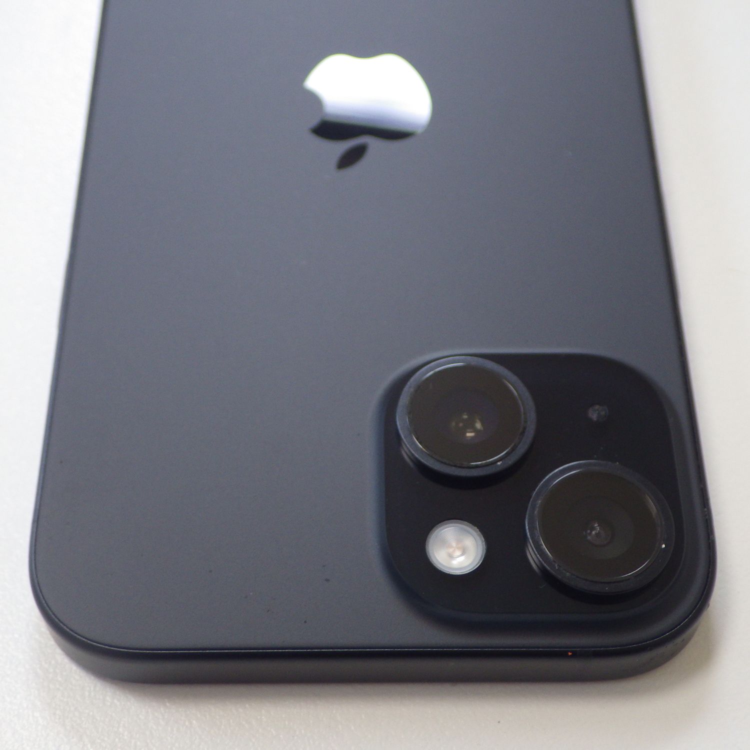 ムスビー｜SIMフリー iPhone15 128GB ブラック 85％ 送料無料