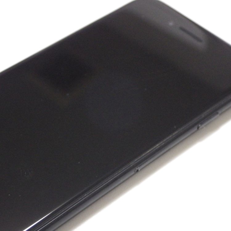 SIM�ե꡼ iPhone7 128GB �����åȥ֥�å� ����79% ����̵��