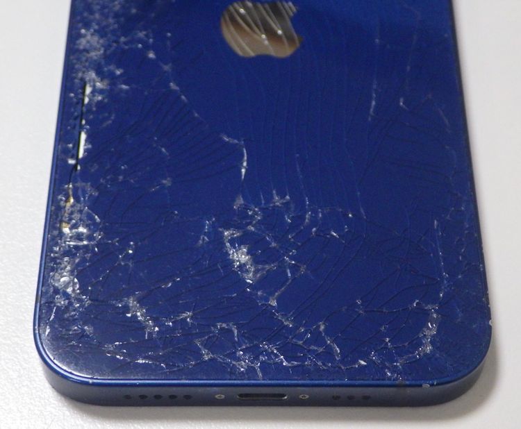 ���̳�� SIM�ե꡼ iPhone12 64GB ����82% �֥롼