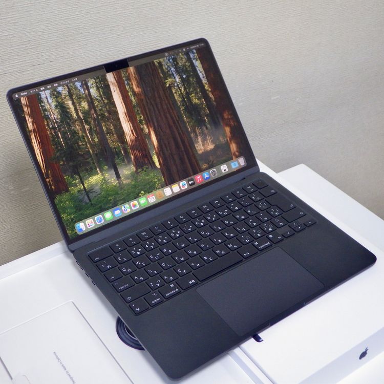 MacBook Air M2 8GB/256GB13.6����� �Хåƥ꡼100% ����̵��