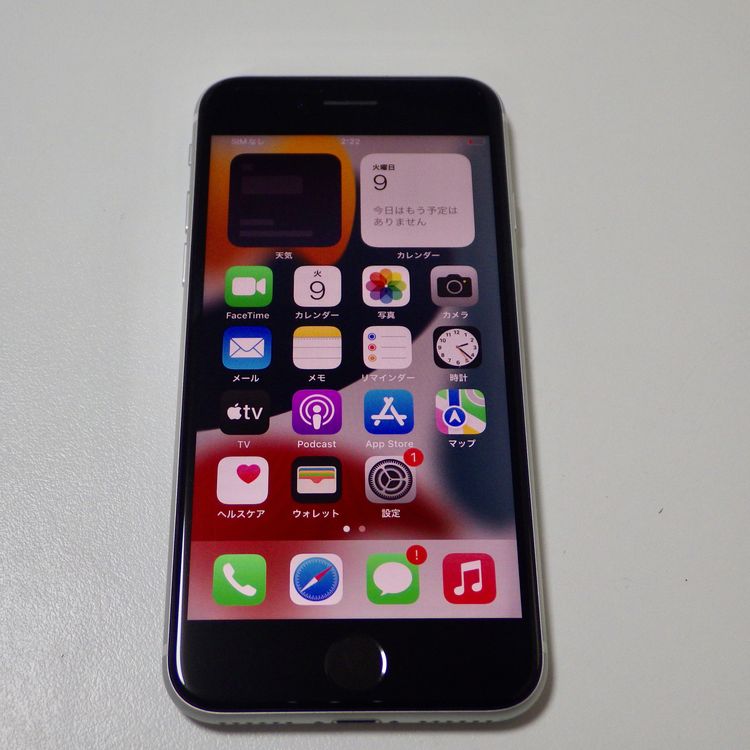 SIMե꡼ iPhone SE(裲) 64GB ۥ磻 84% iOS15