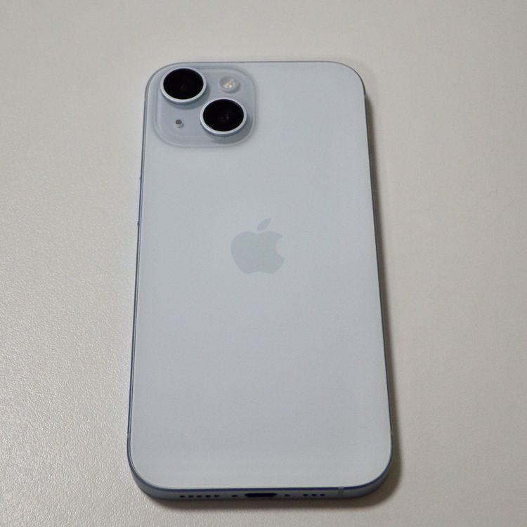 SIM�ե꡼  iPhone15 256GB �֥롼 ����86% ����̵��