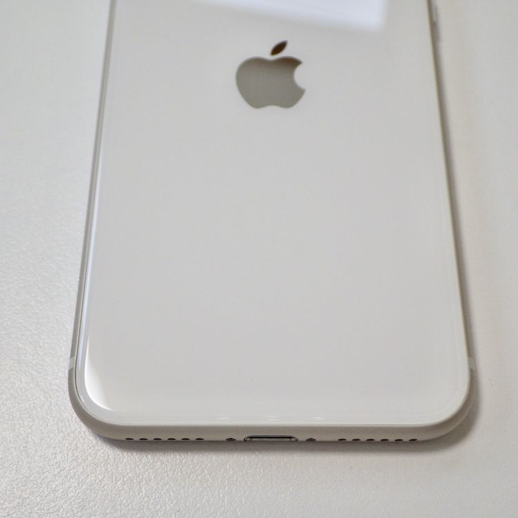 SIMե꡼ iPhoneSE3ˡ64GB饤 100% ̵