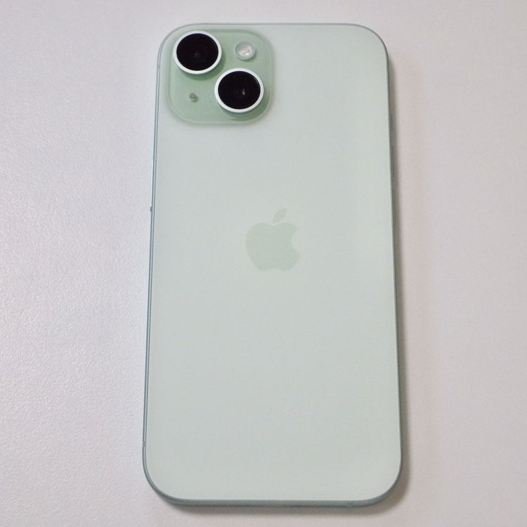 Ķ���� SIM�ե꡼ iPhone15 256GB ���꡼�� ����84% ����̵��